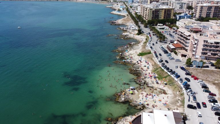 Le spiagge e gli accessi a mare a Manfredonia: una guida completa